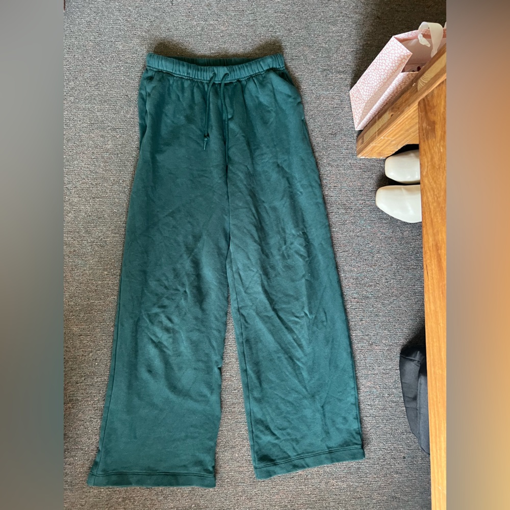Dark green wide leg sweatpants